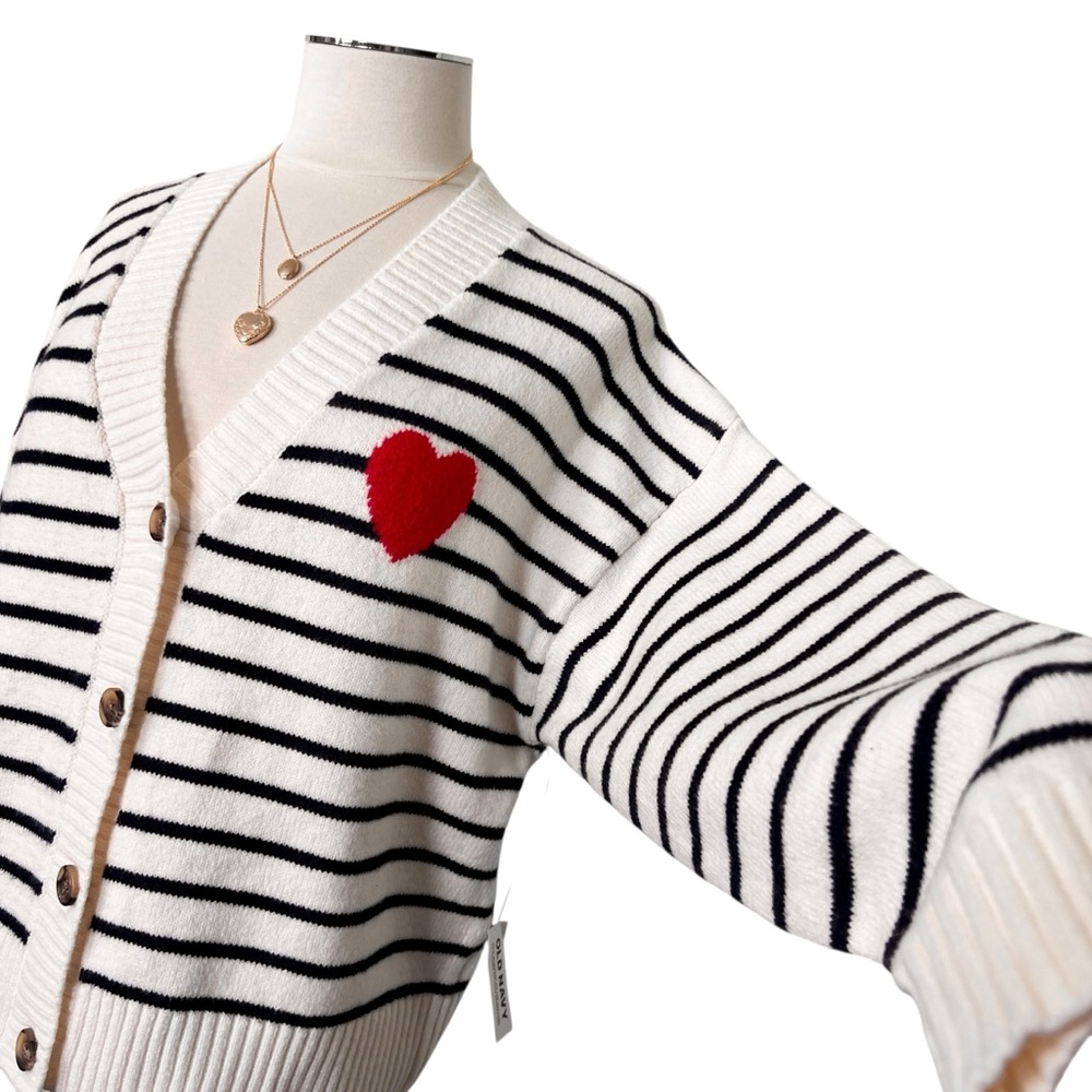 New OLD NAVY SoSoft V-Neck Valentine Heart 
Cardigan Sweater Striped Crm Navy M - Picture 5 of 13